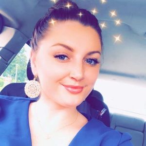 Meet your Posher, Kaylah